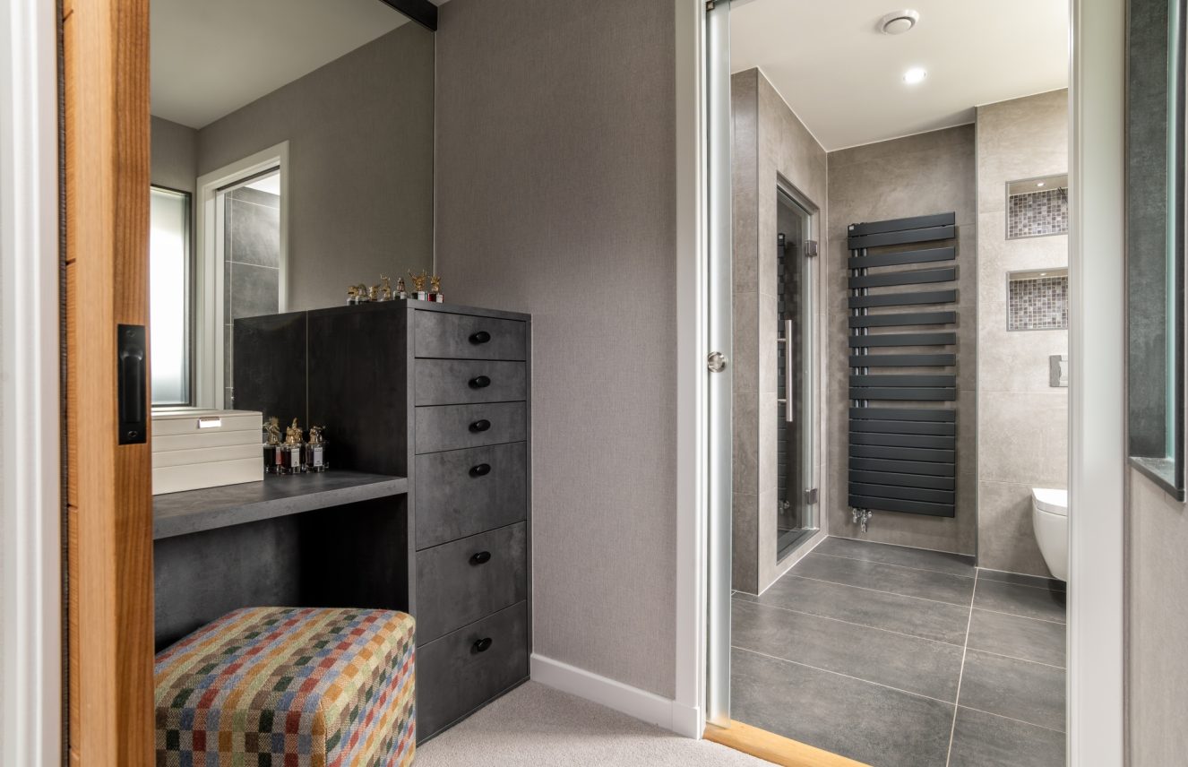 Stonehaven Bathroom & Bedroom